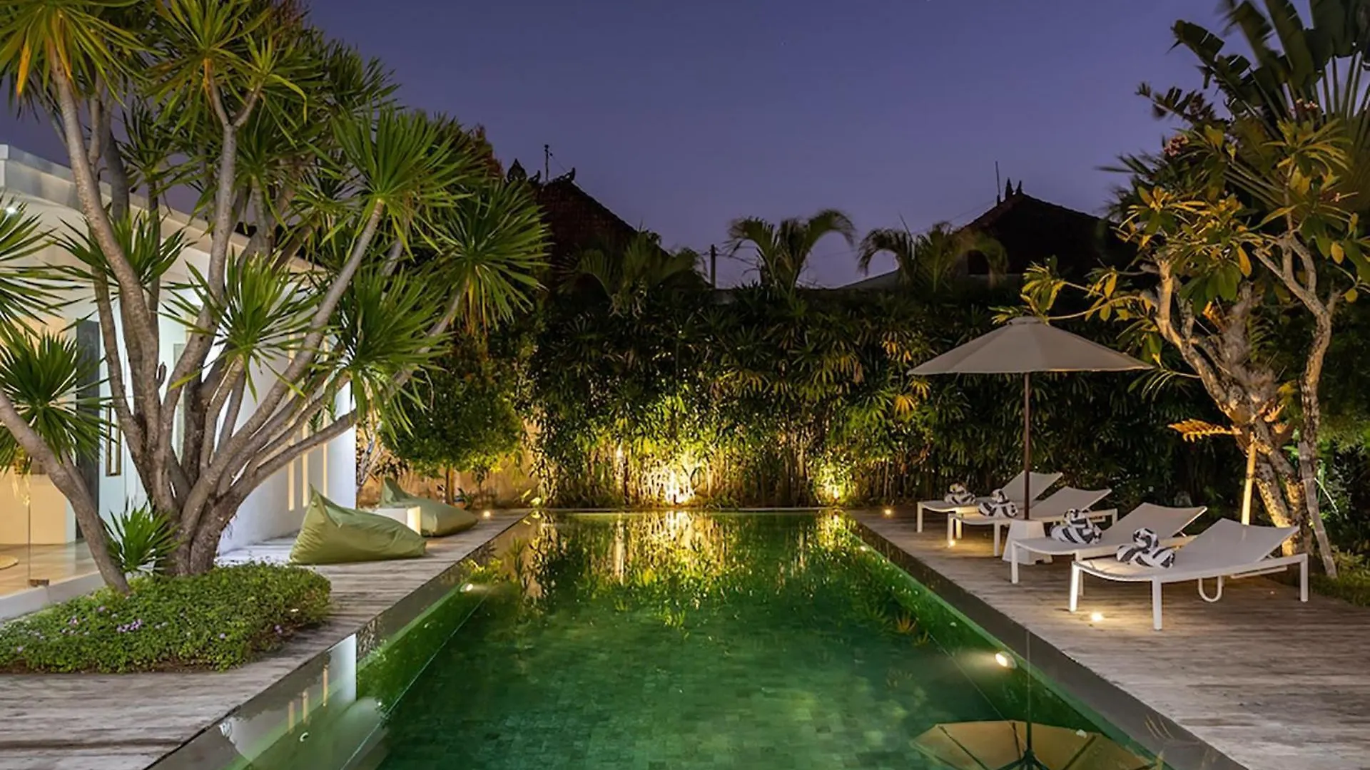 Villa Bahia By Optimum Bali Villas Seminyak   Seminyak (Bali)
