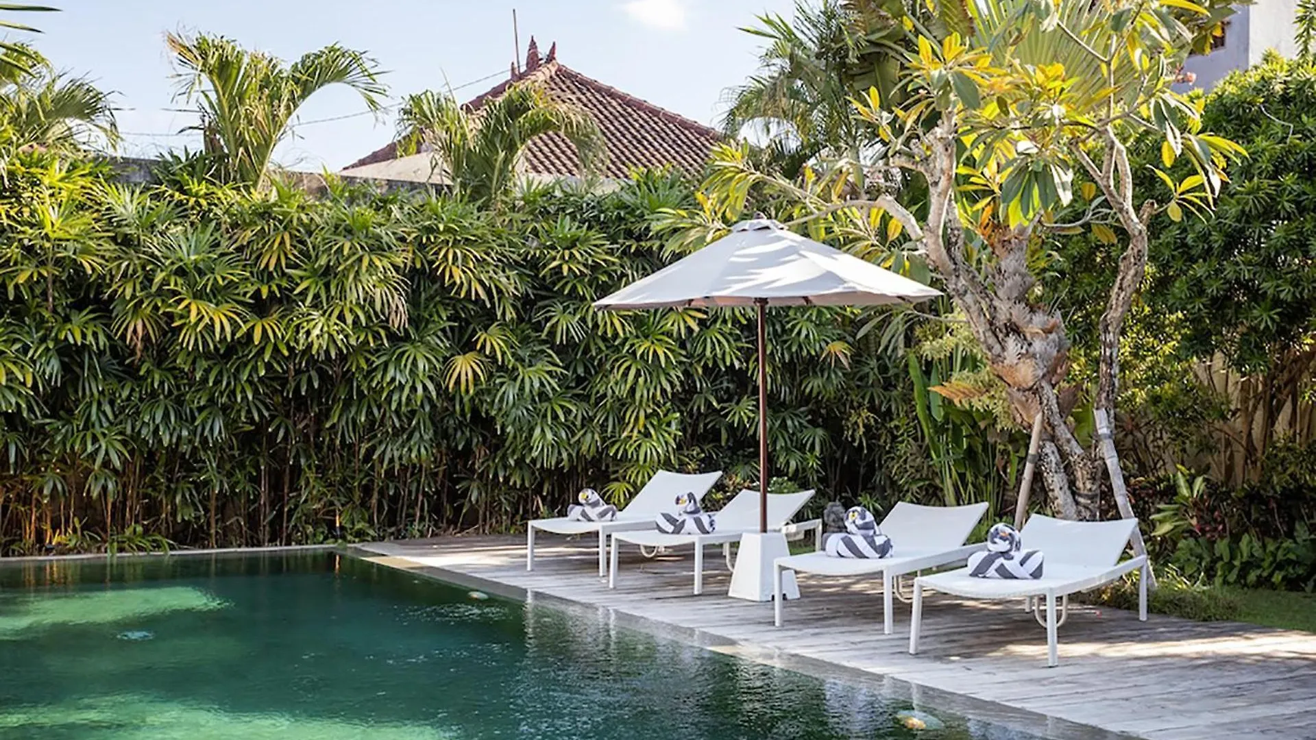 Villa Bahia By Optimum Bali Villas Seminyak  Seminyak (Bali)
